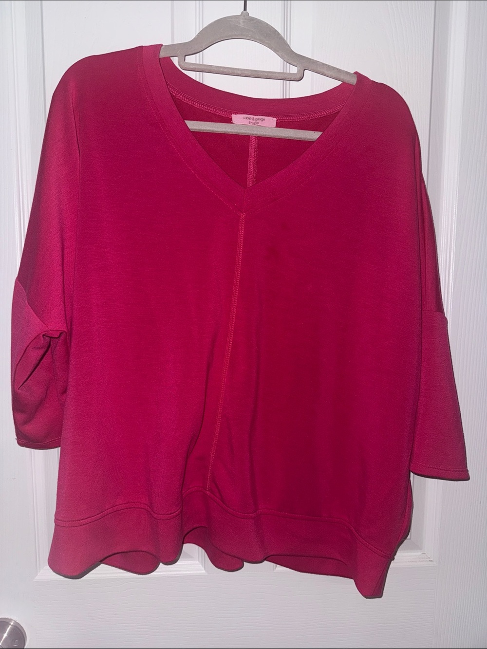 Cable & Gauge Women's Bright Pink Stretch Top